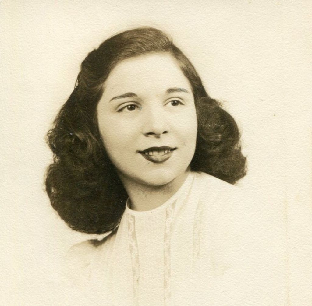 Carolyn Vanda (Carolyn Guerrier)  Sandquist