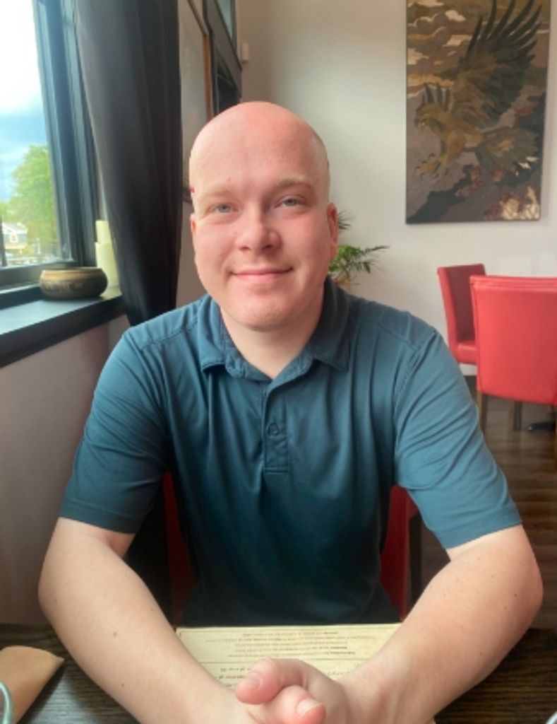 Robert "Bob" Bruce Burger