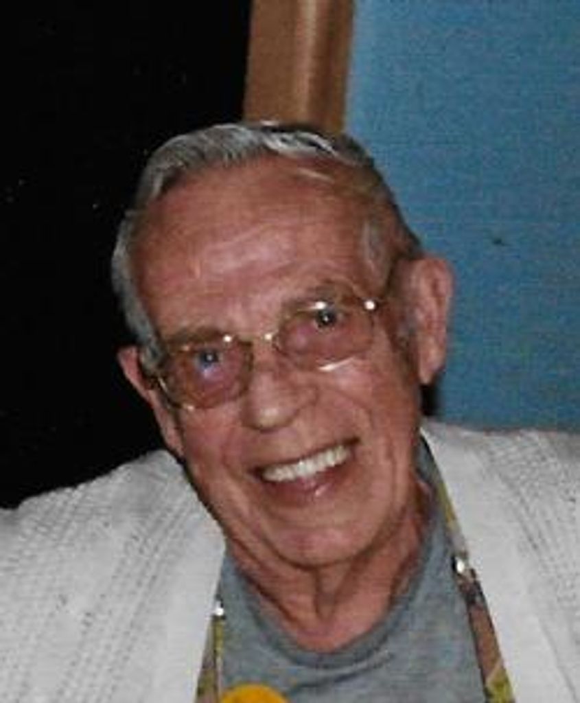 Roger D Hickox