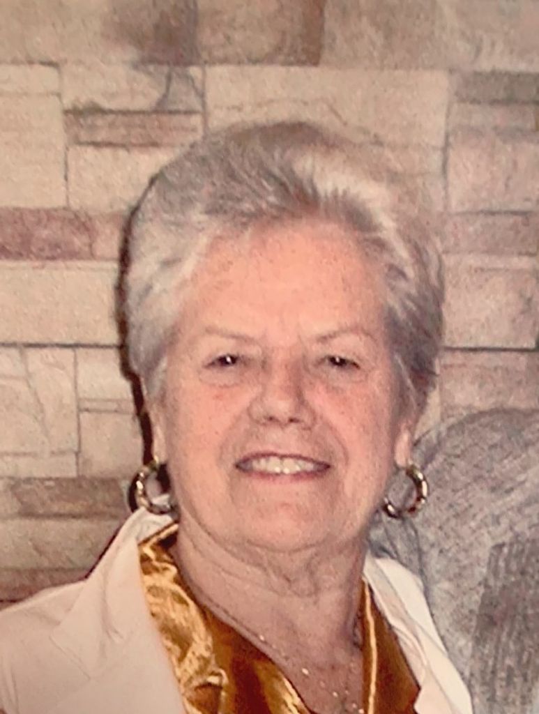 Elizabeth Bracconeri