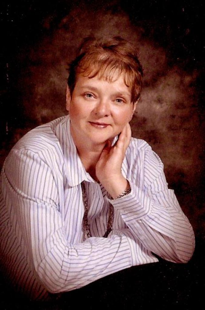 Dianna "Dee Dee" Helgren