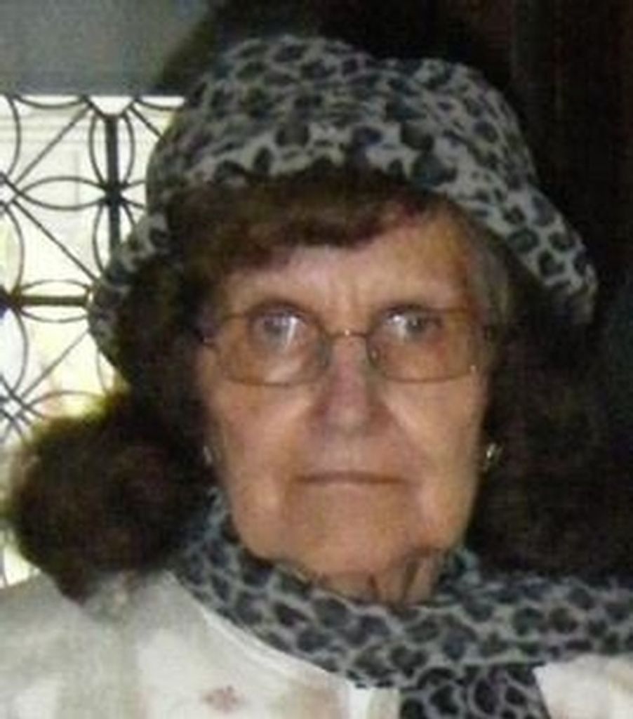 Roxie Pearl Haroulakis