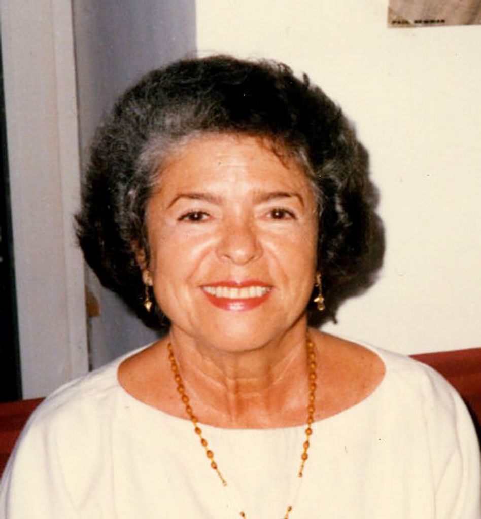 Carmen Sanderson
