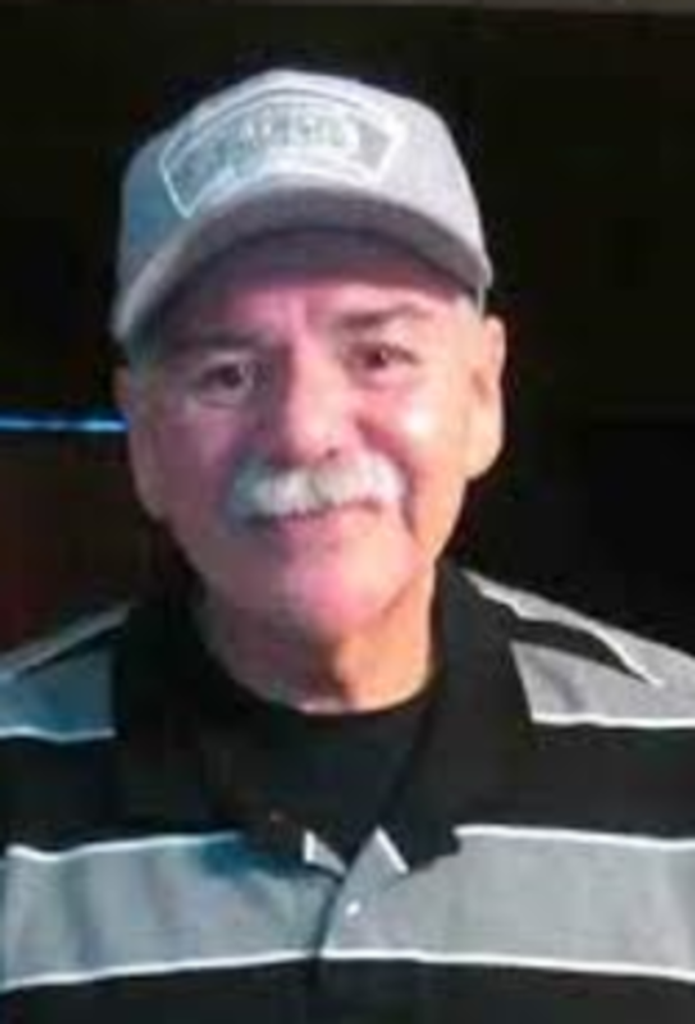 Robert John Rivas Profile Photo