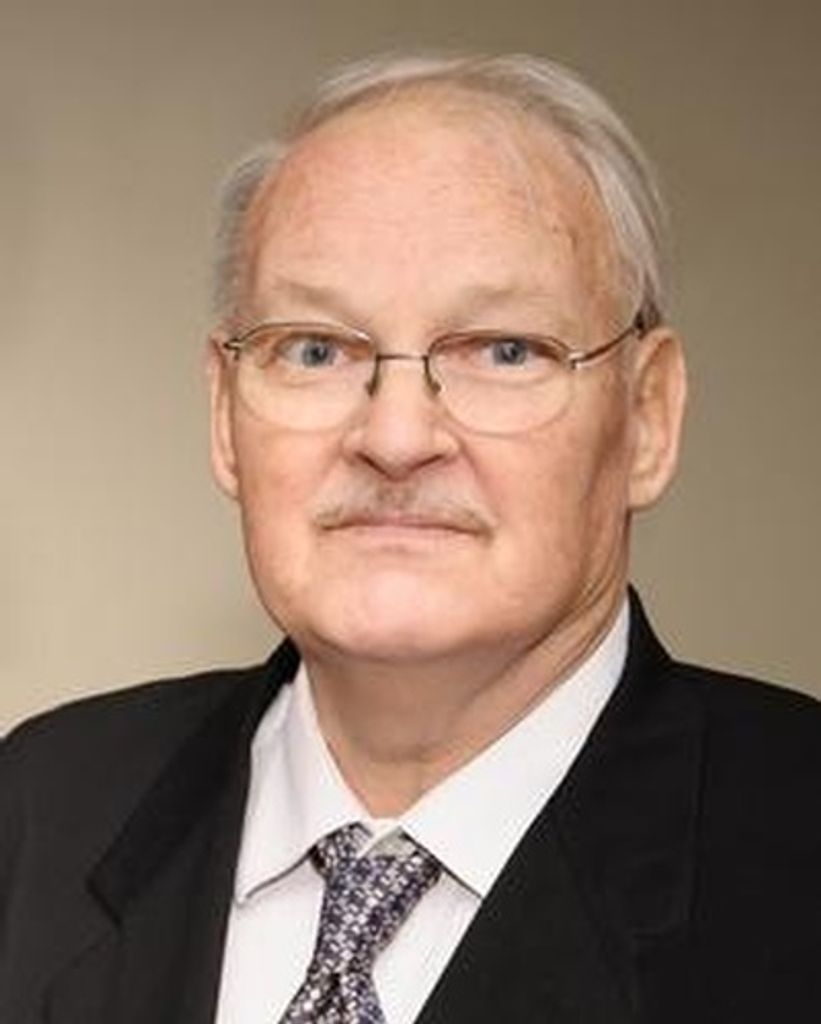 William ''Bill'' Douglas Shields