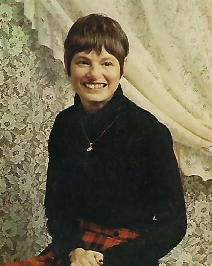 Nora Anne Dillman Profile Photo