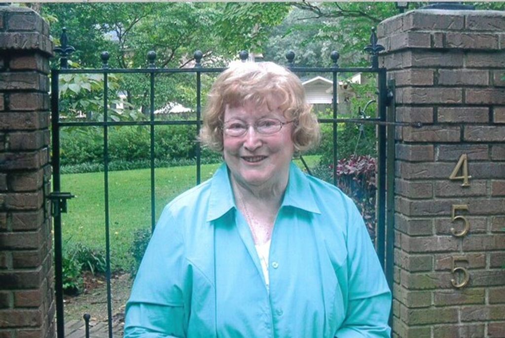 Helen Montjoy Profile Photo