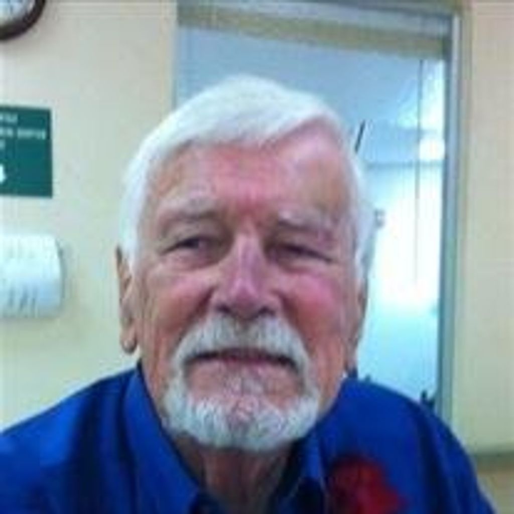 Curtis  Everett Quinn