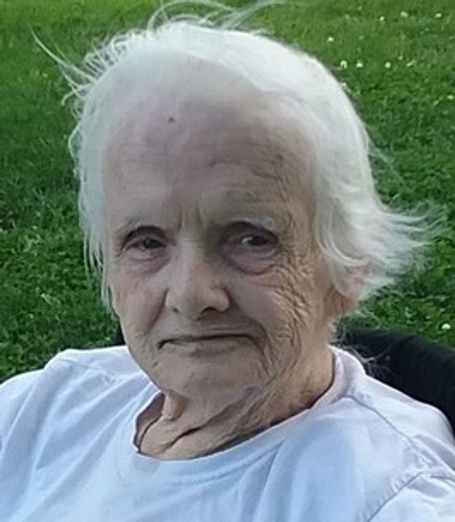 Louise Covill Profile Photo