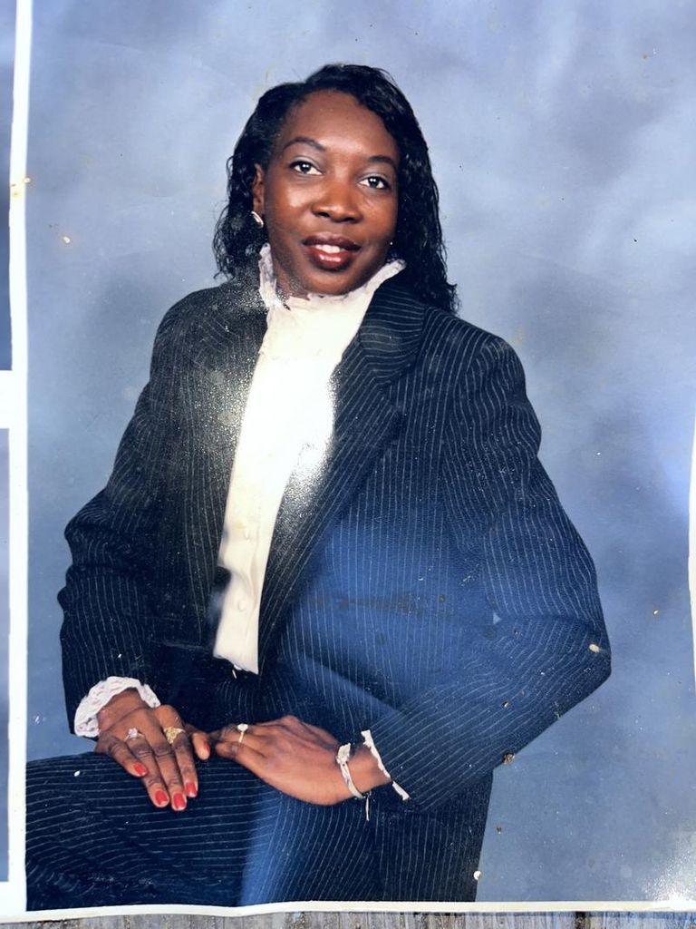 Carolyn J Goodman Profile Photo