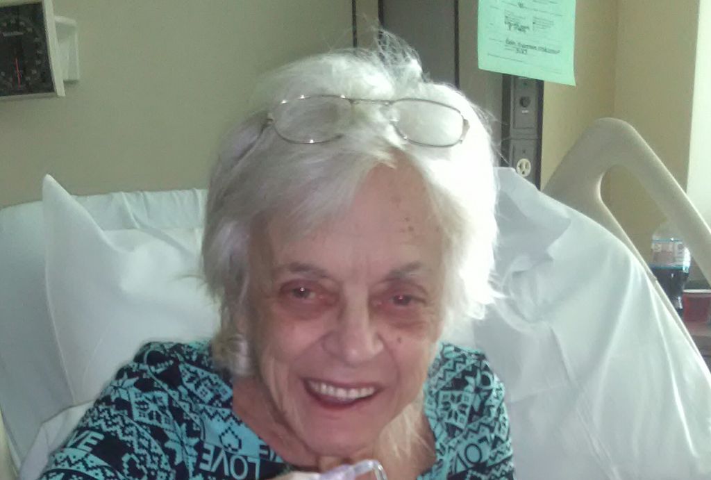 Sandra Deloris Lee Tritt Profile Photo