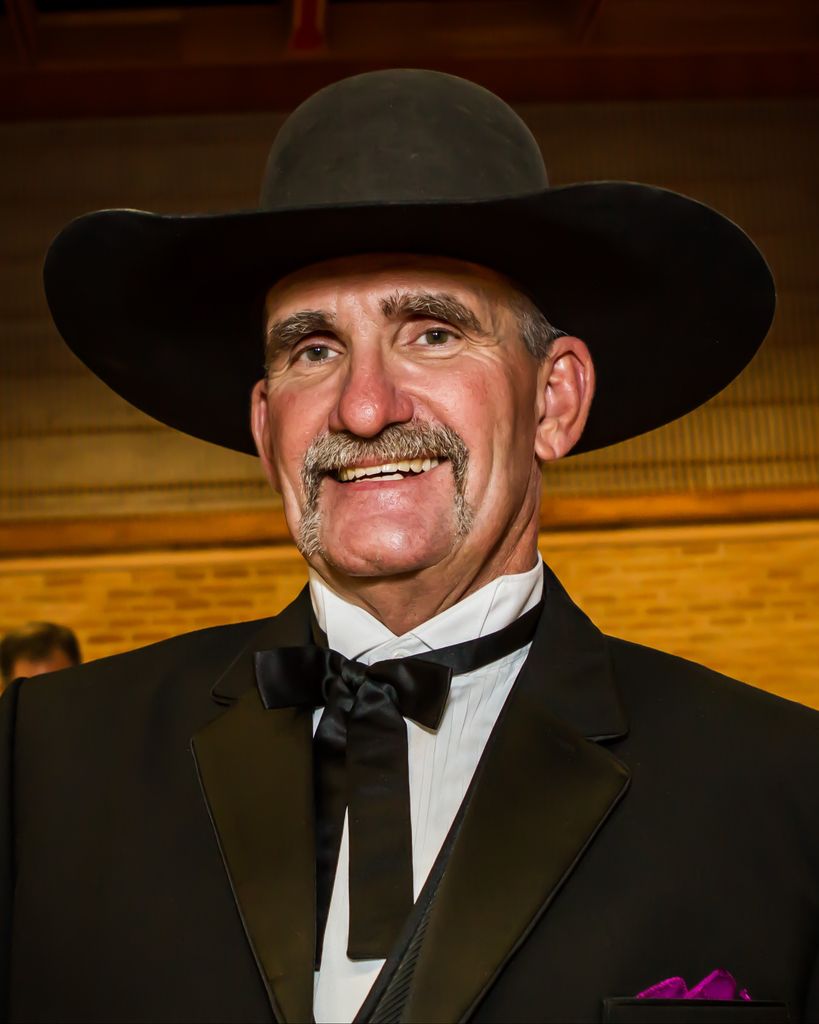 Mark Wayne Sullivan Profile Photo