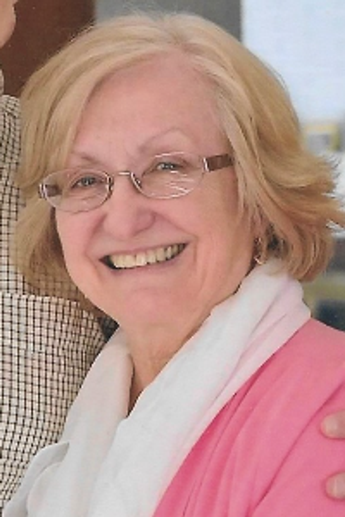 Dolores Lajoie Profile Photo