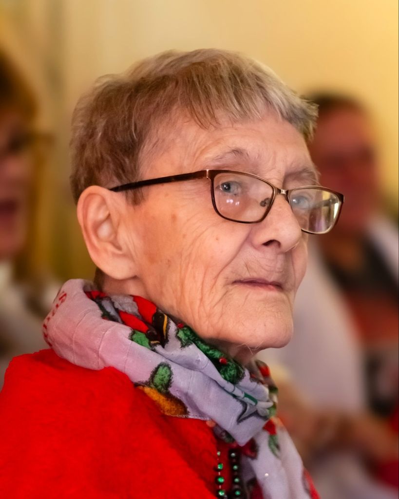 Vickie D George