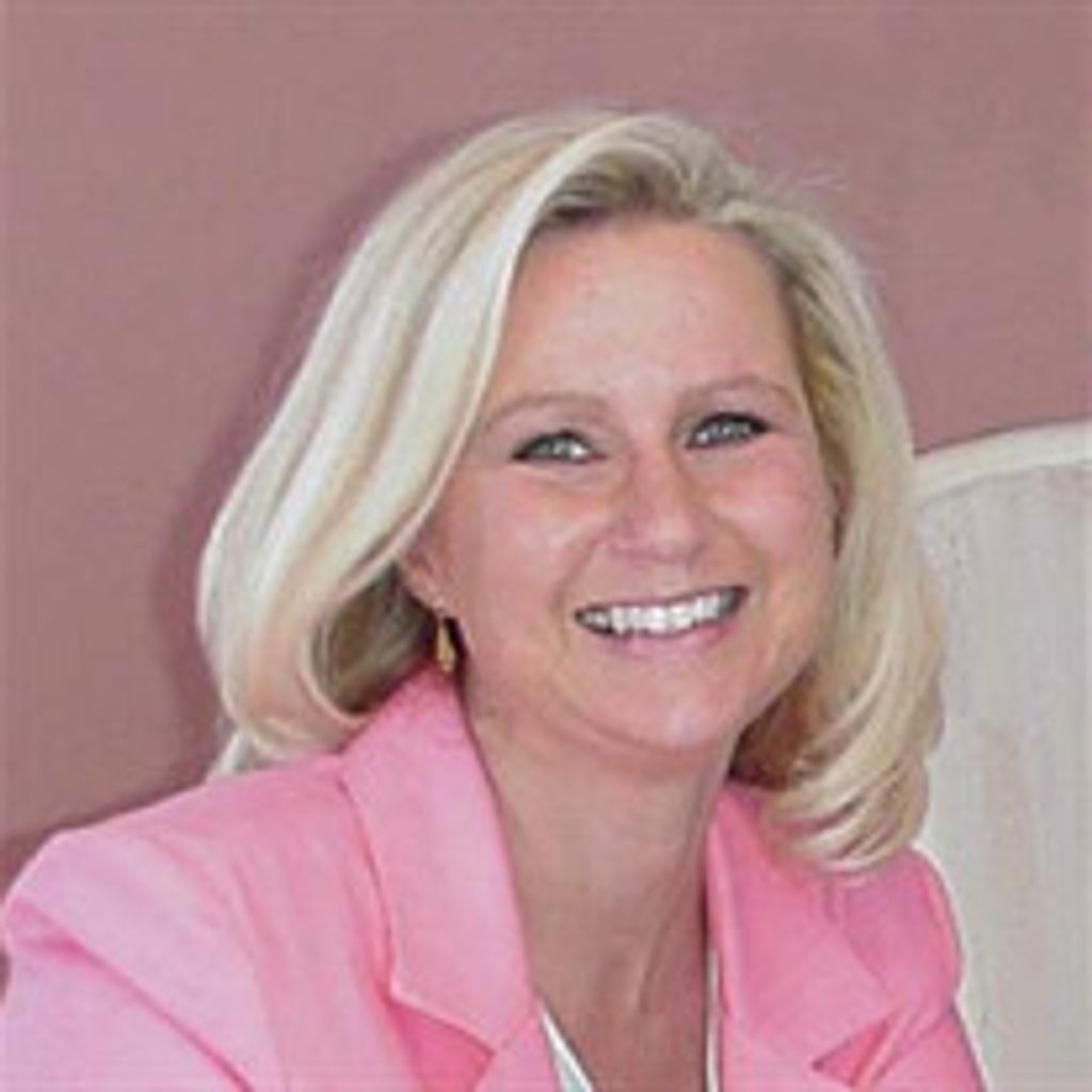 Lesa Dale Minasian