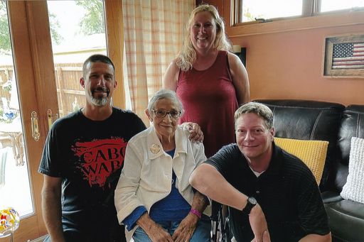 Opal "Jeanne" Arnold photo gallery thumbnail 10 of 65