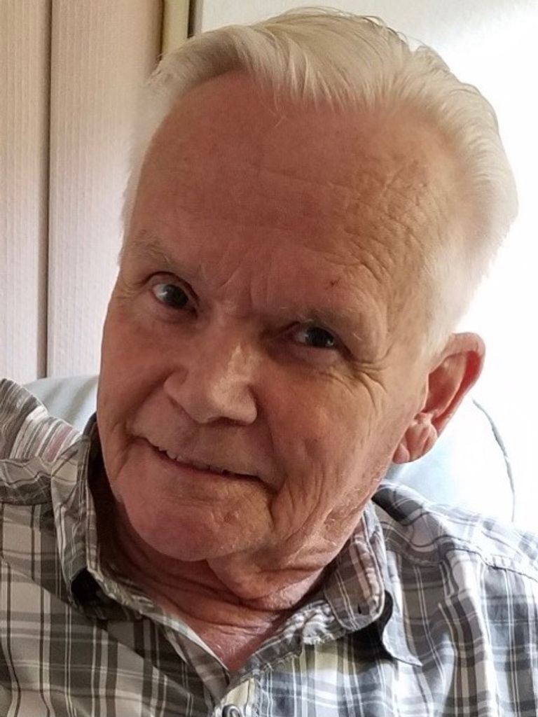 Charles "Chuck" Toftey Profile Photo