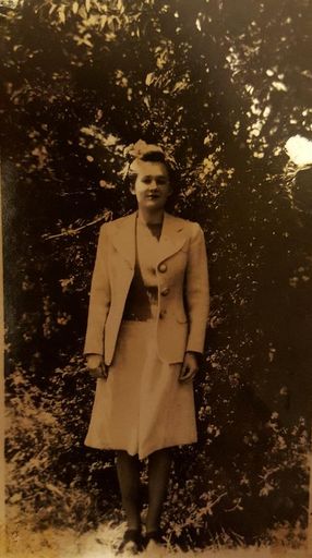 Lola Mae Randolph photo gallery thumbnail 56 of 94