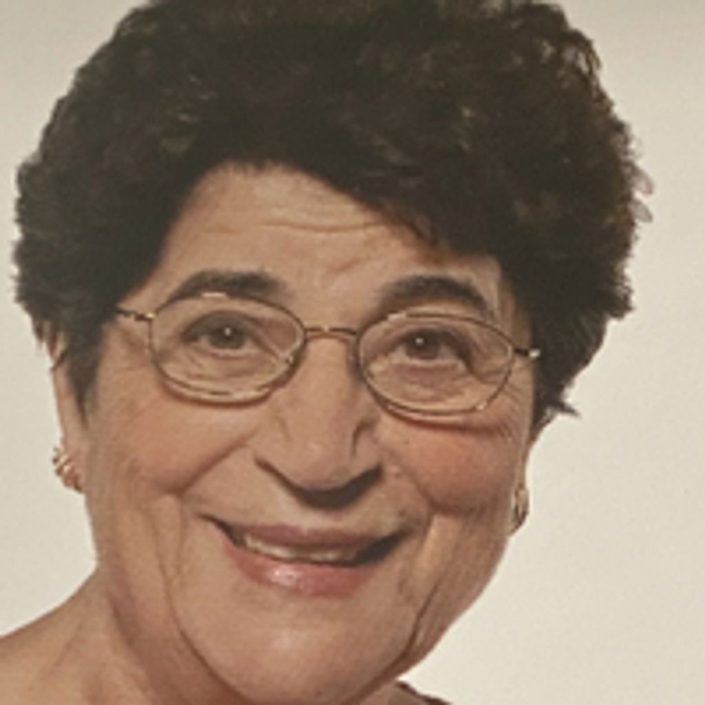 Santina Massaroni Pede Profile Photo