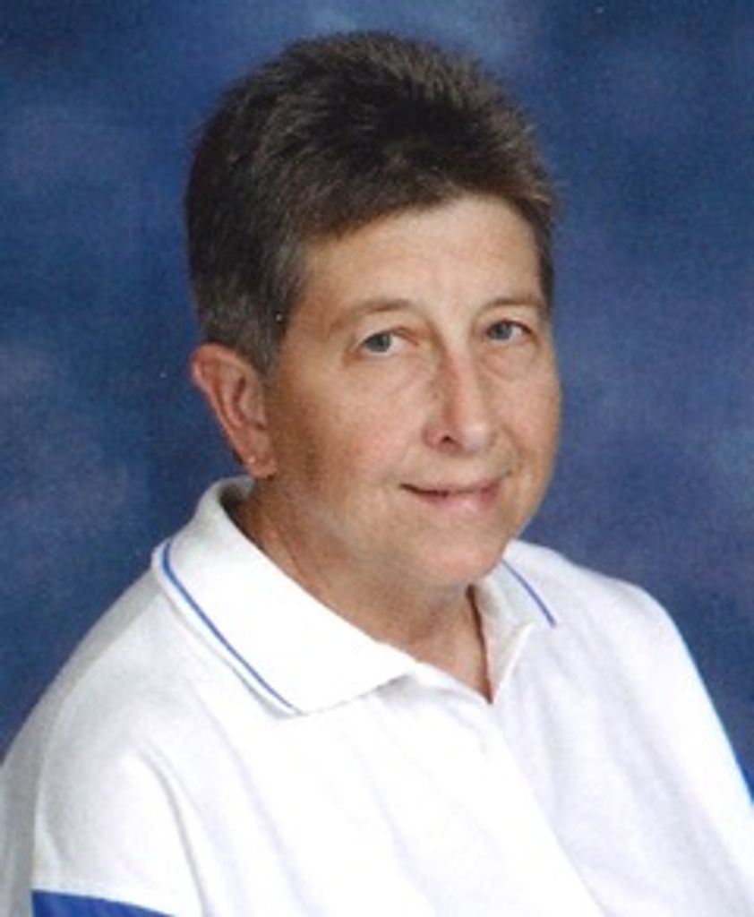 Rae Ann Kujawa Profile Photo