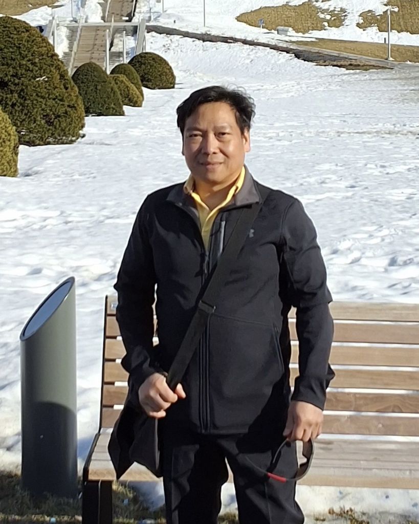 Edwin Flores Lauron Profile Photo