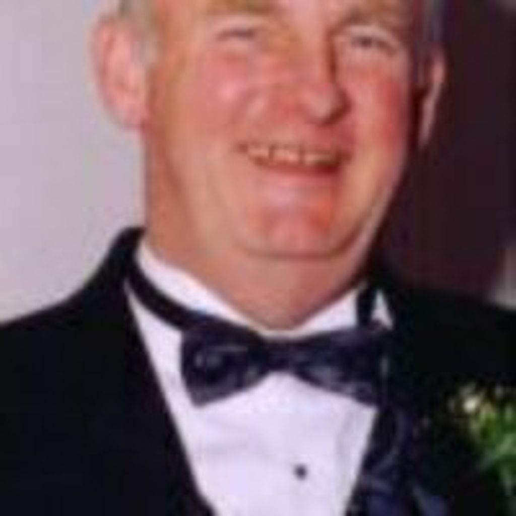 Charles E Dufrain