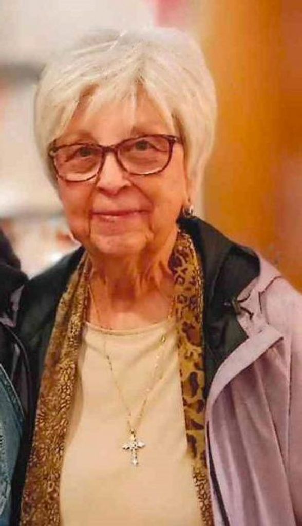 Sharon Barefoot Salas Profile Photo