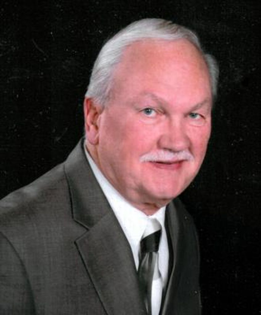 Richard Lee Schneider Profile Photo