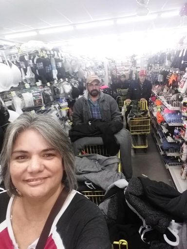 Armando Hinojosa photo gallery thumbnail 19 of 47