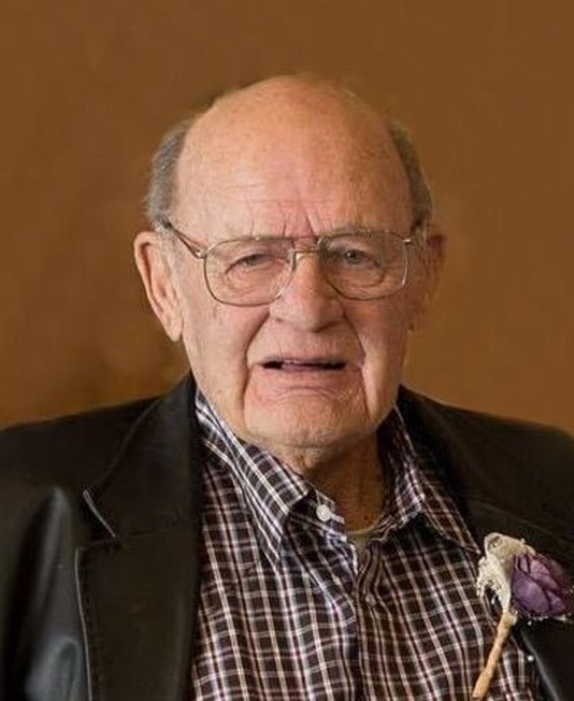 Robert Wayne "Bob" Struck Profile Photo