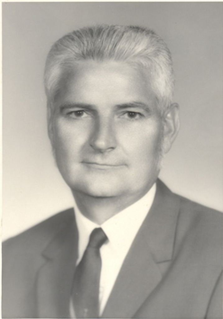William G. "Bill" Quickle