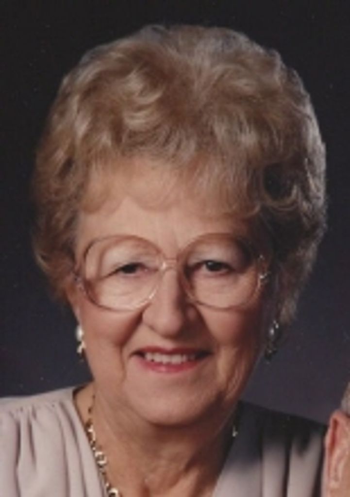 Elizabeth  Anna DERY