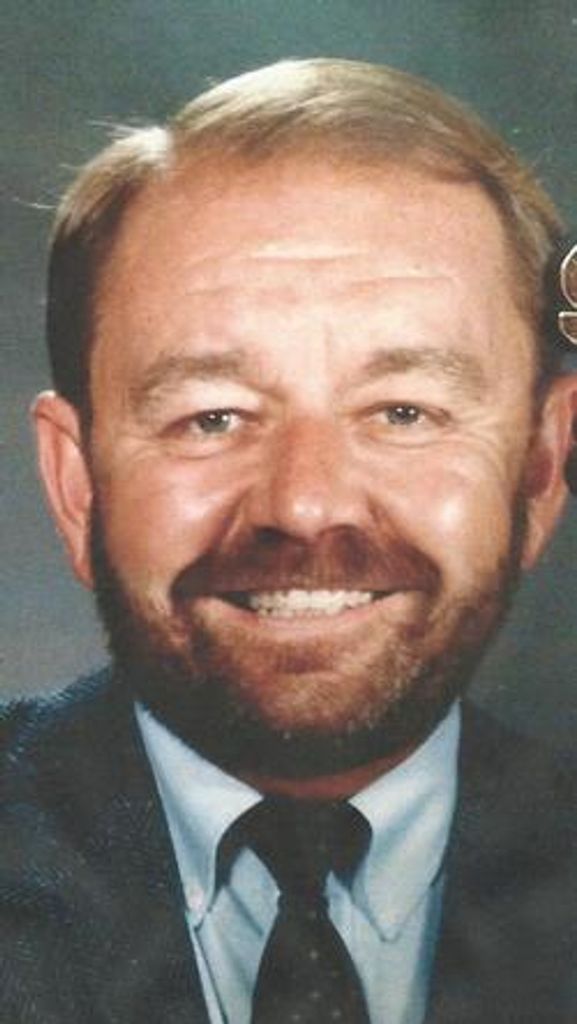 Stephen Edward Sanders Profile Photo