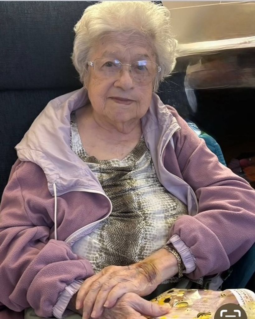 Donella Benham Profile Photo