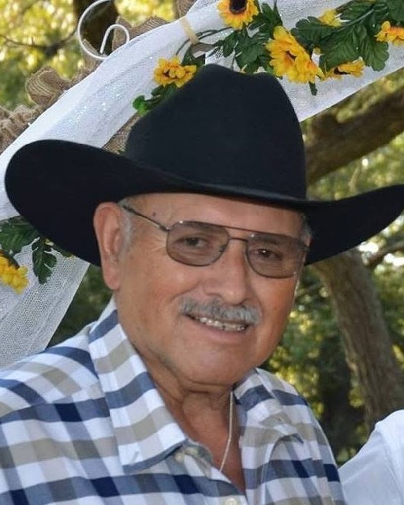 Antonio Cardenas Profile Photo