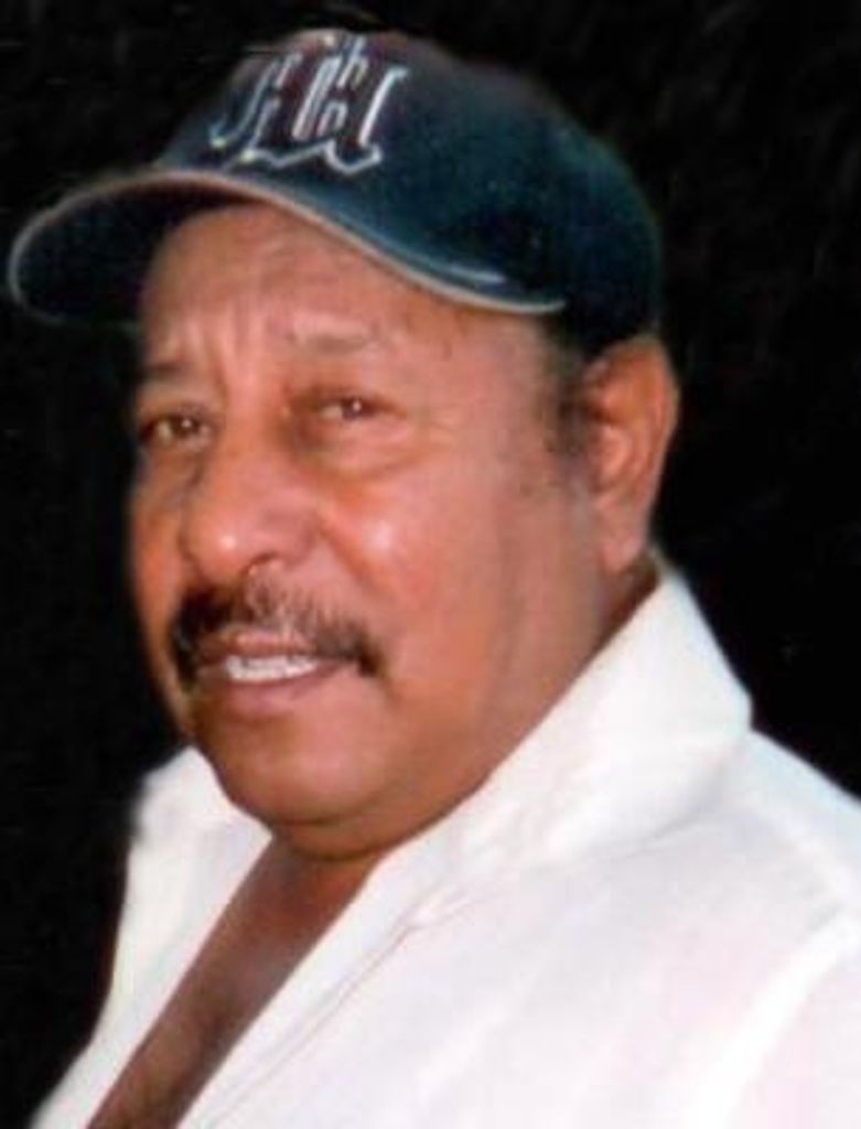 Domingo Salaz