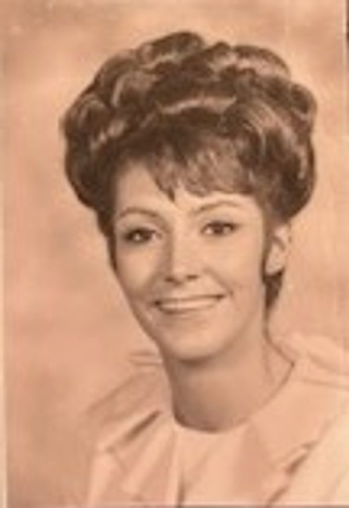 Minnie  Nova (Dalton)  Lewis