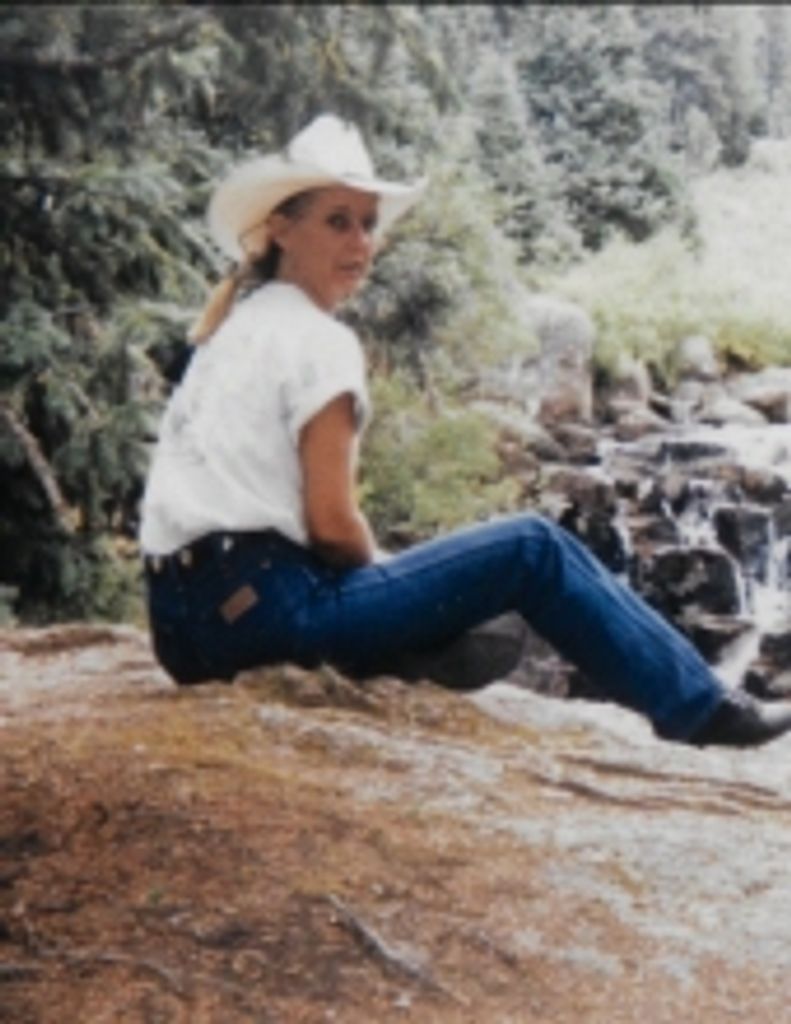 Carol Lynn  Bland