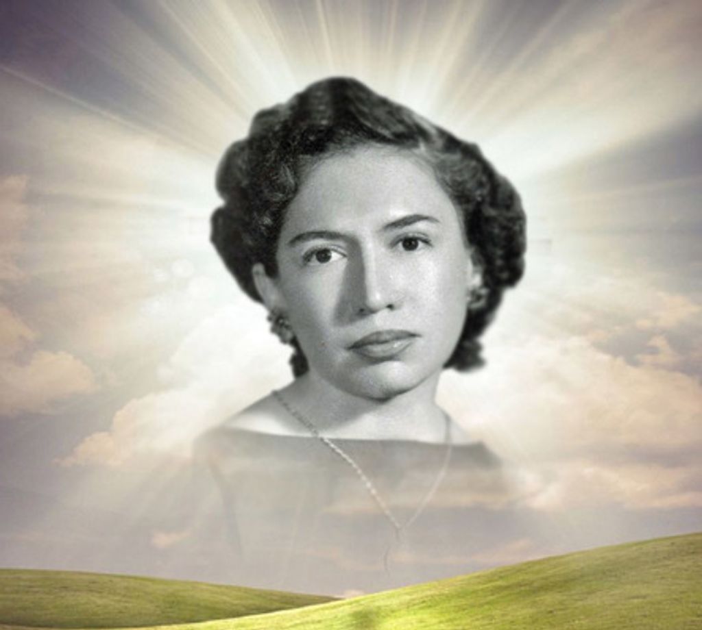 Gloria De Luna