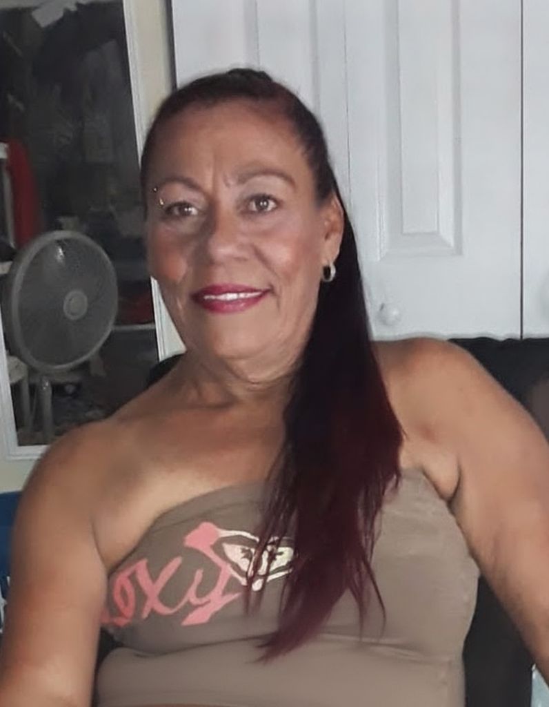 Maria Esperanza Nieves Profile Photo
