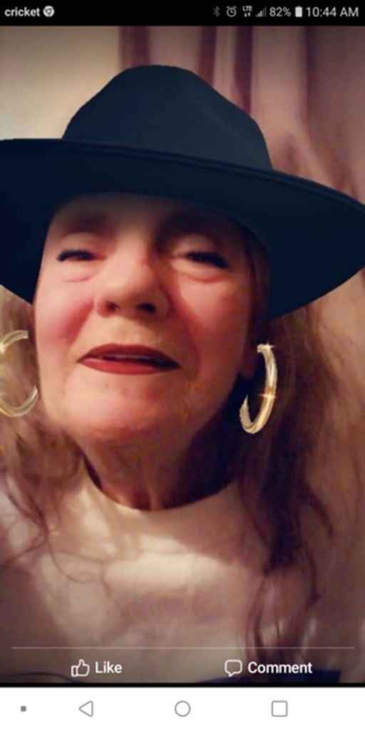 Patricia Robirts Profile Photo