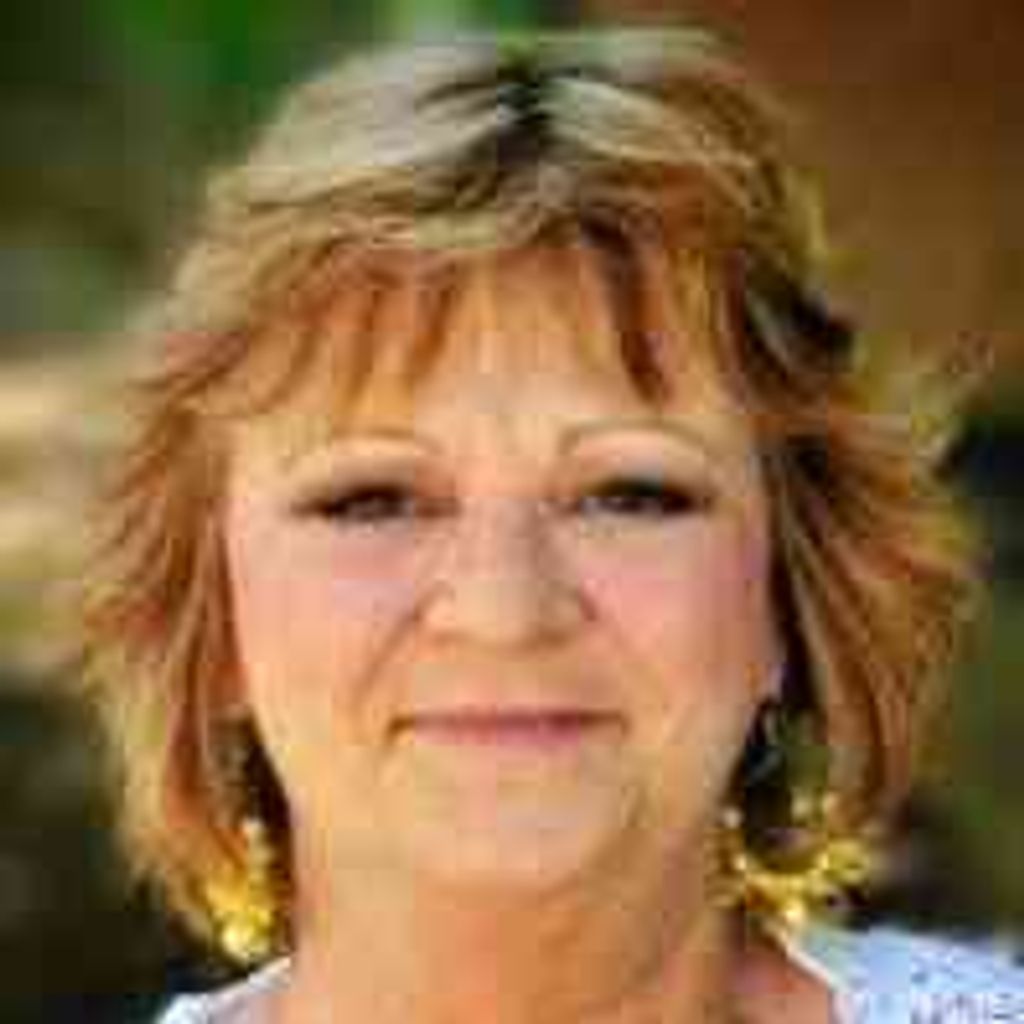 Ella Winterfeld Profile Photo