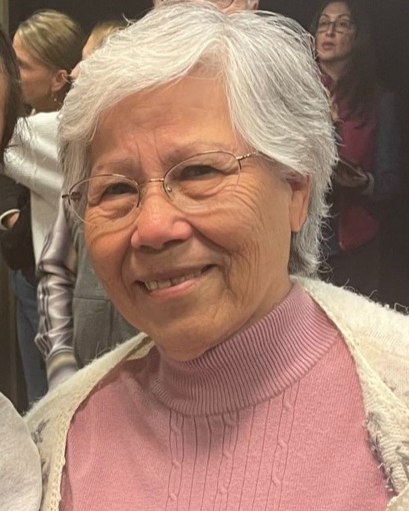 Lily Mardones