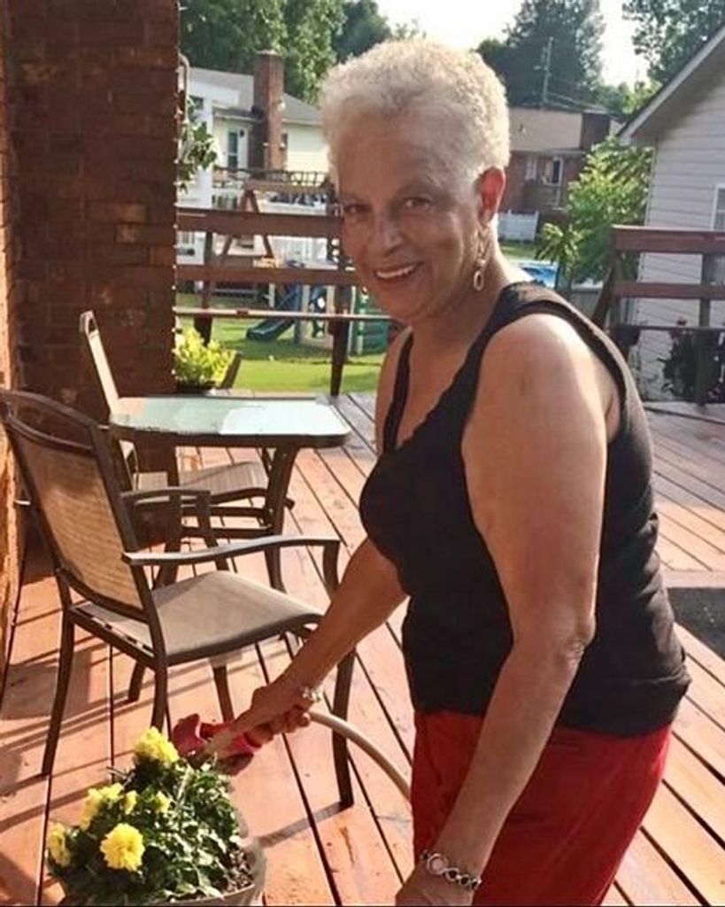 Mrs. Myrtle Holmes