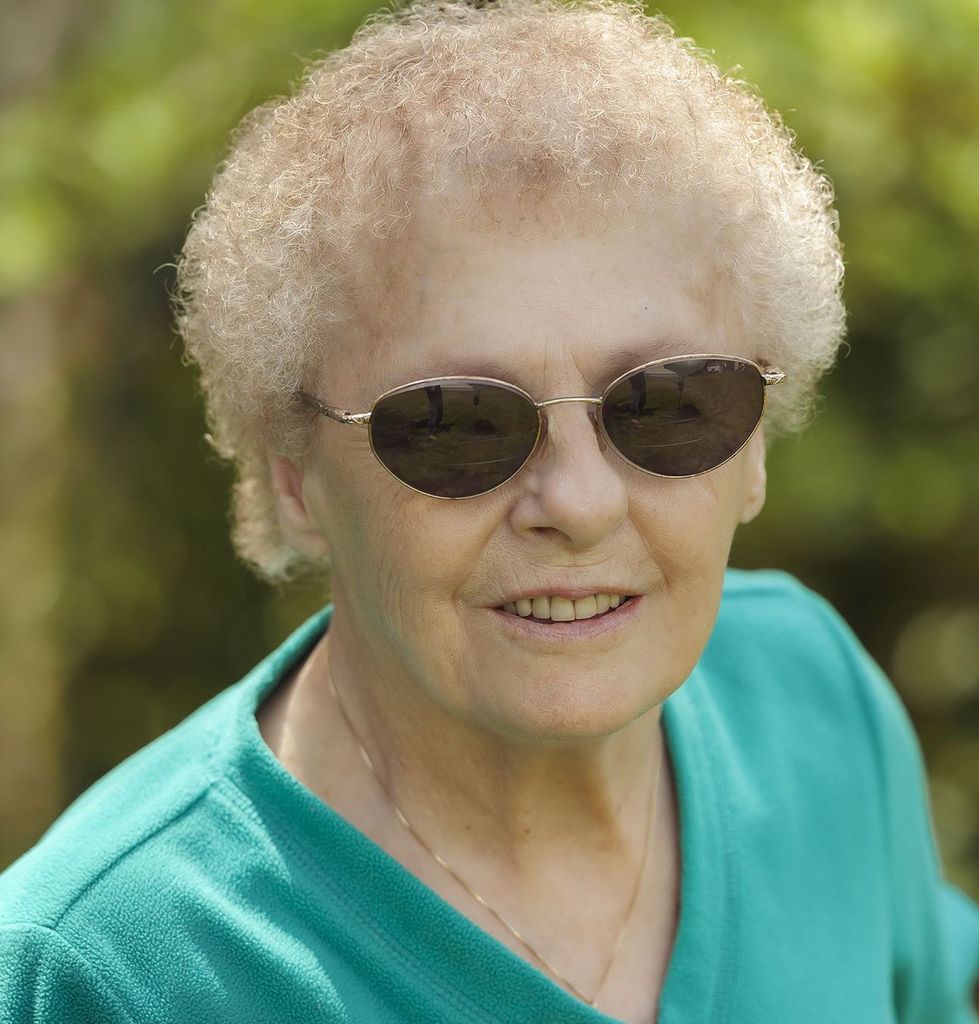 Mary Wallace Profile Photo