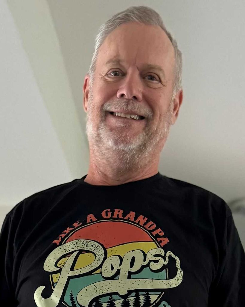 Mike Farrell Profile Photo