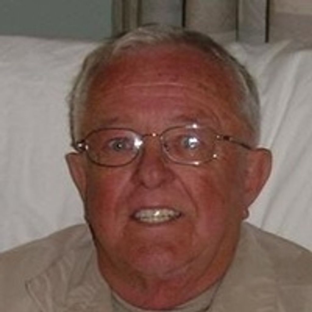 Earl  W. Blumer