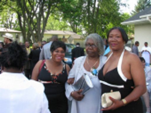 Celeste Allen photo gallery thumbnail 7 of 14