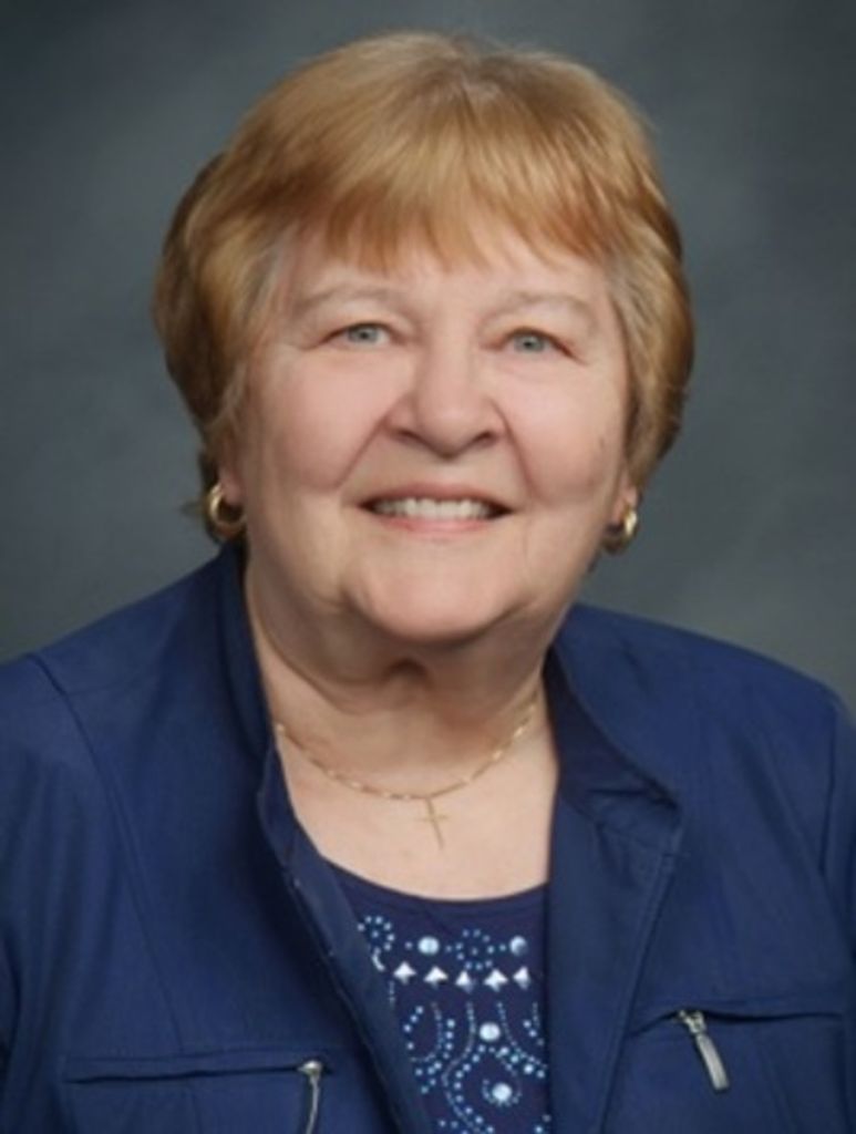 Mary Geyer Profile Photo