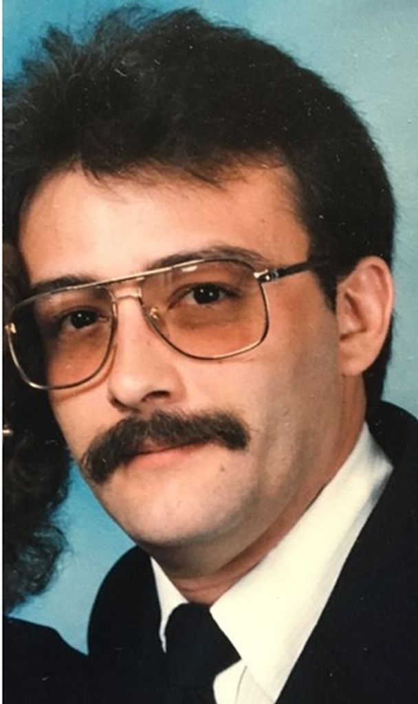 Michael E. Pezoldt Profile Photo